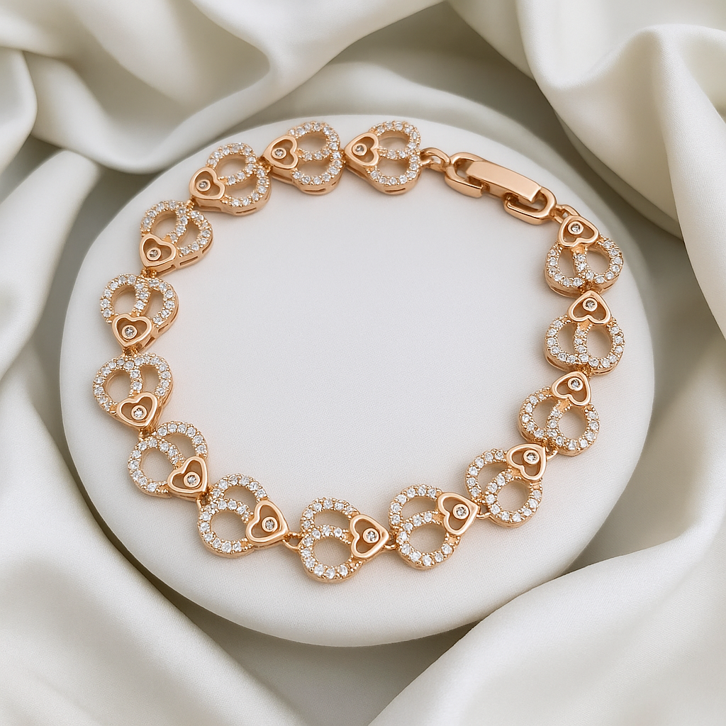 Zelra LoveLink Heart Bracelet