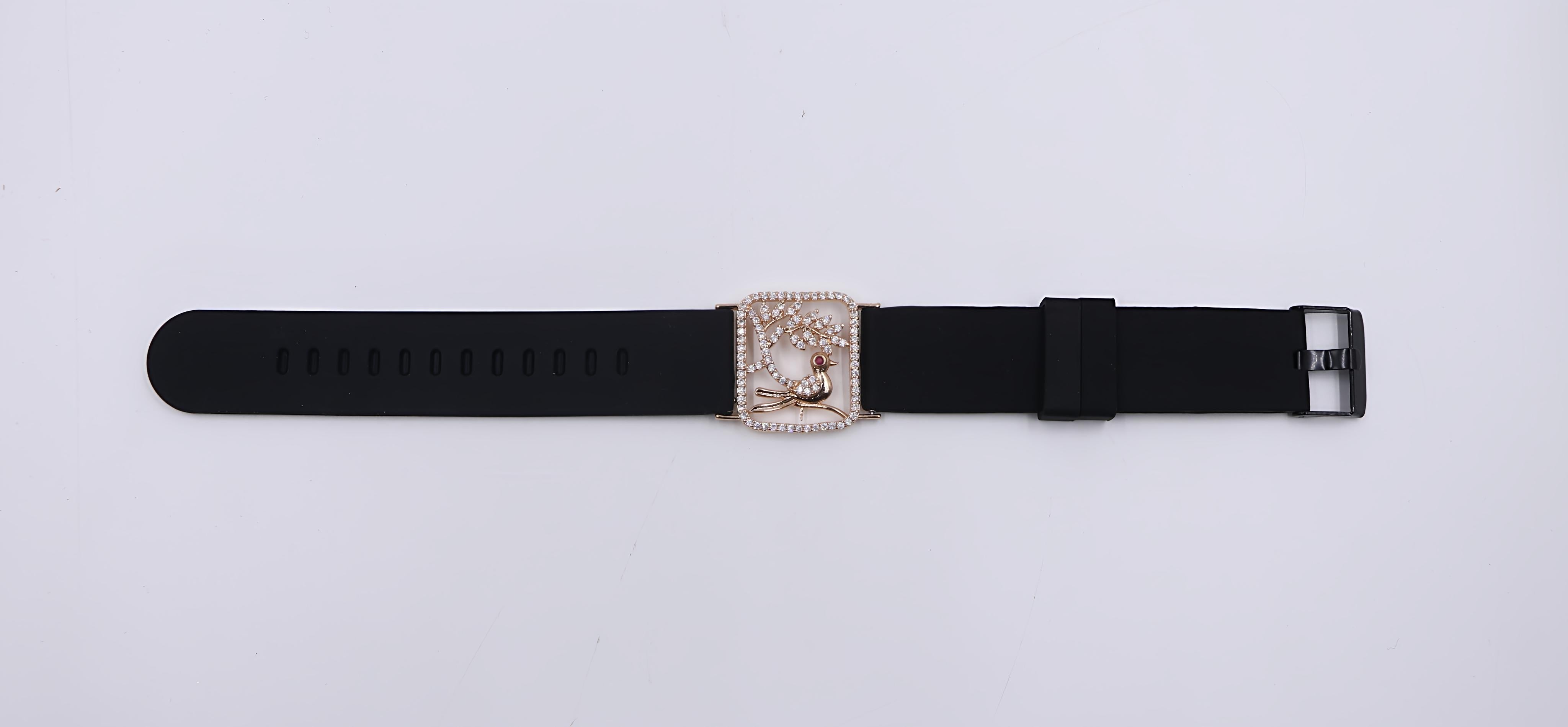 Women Stylish Lether Bracelet ( Black )