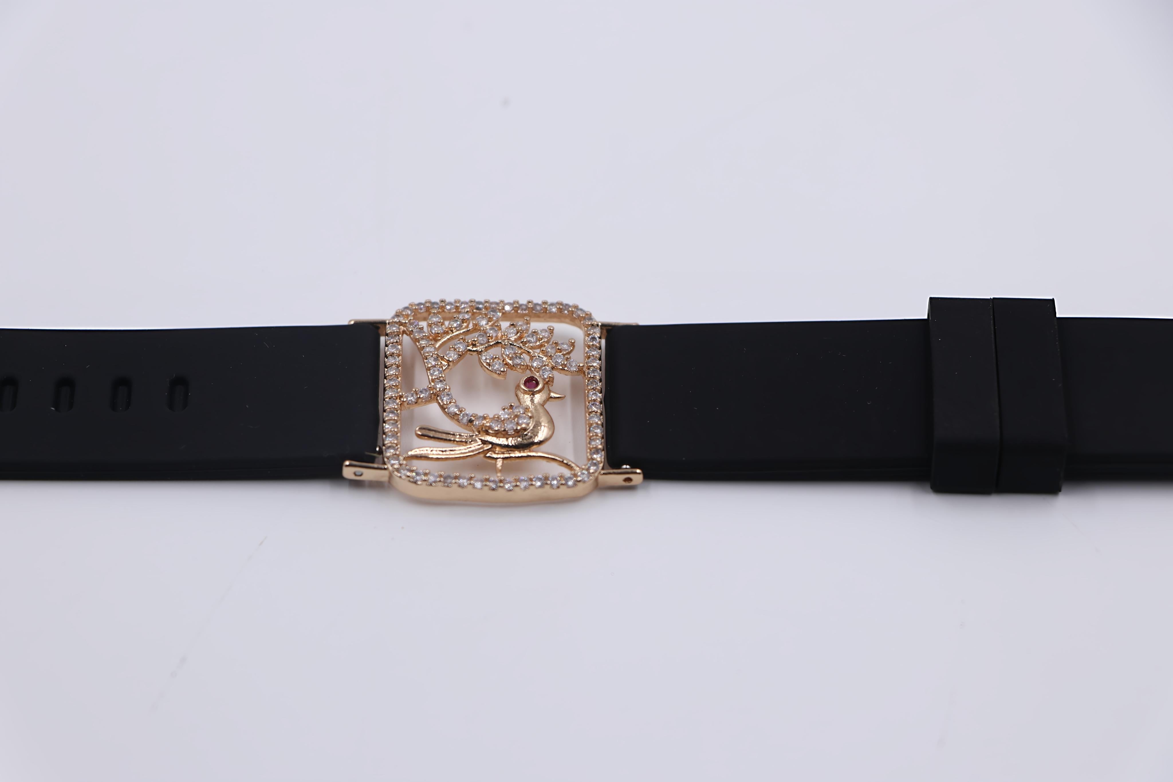 Women Stylish Lether Bracelet ( Black )