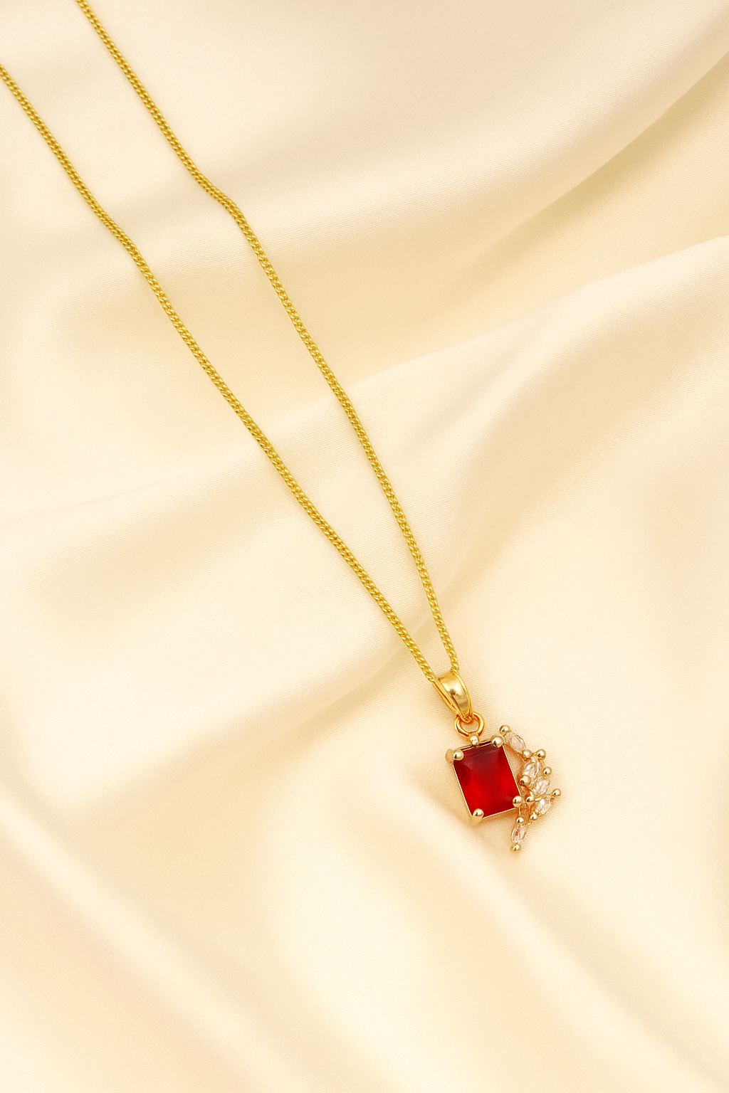 Zelra Enchanted Red Gem Pendant Necklace – Effortless Elegance Redefined